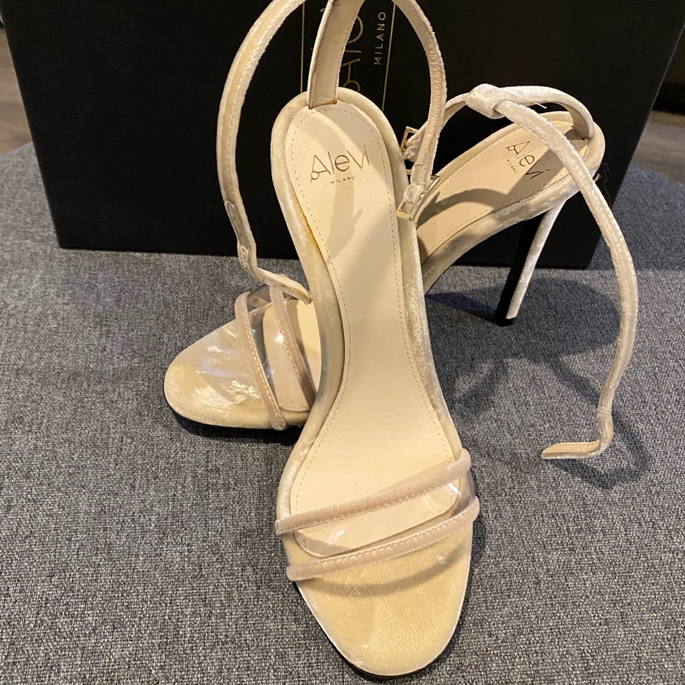ALEVI Milano Velvet Plexi Sandal Sand 36